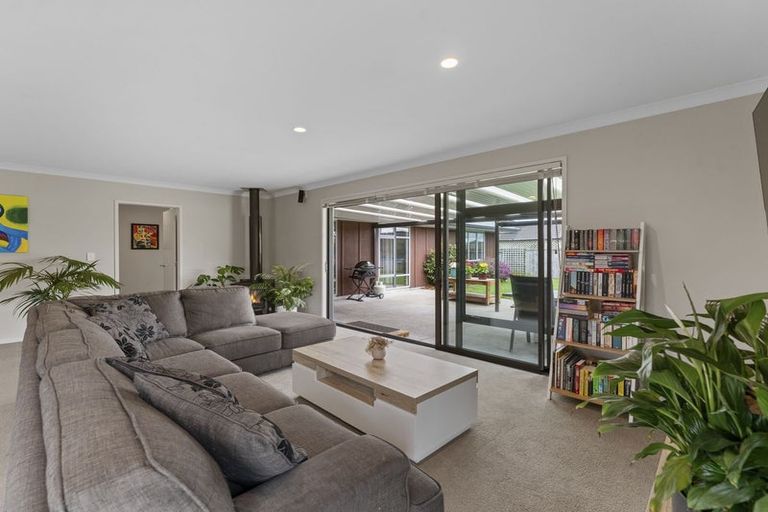 Photo of property in 136 Victory Drive, Wharewaka, Taupo, 3330