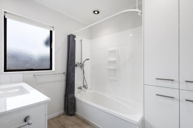 Photo of property in 51a Rata Street, Hawera, 4610