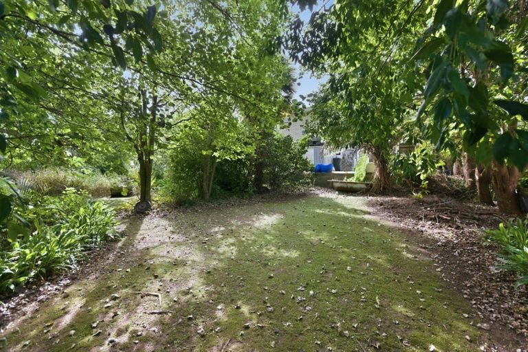 Photo of property in 7 Seymour Street, Waitara, 4320