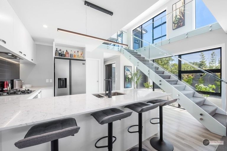 Photo of property in 24a Birdwood Road, Waterloo, Lower Hutt, 5011