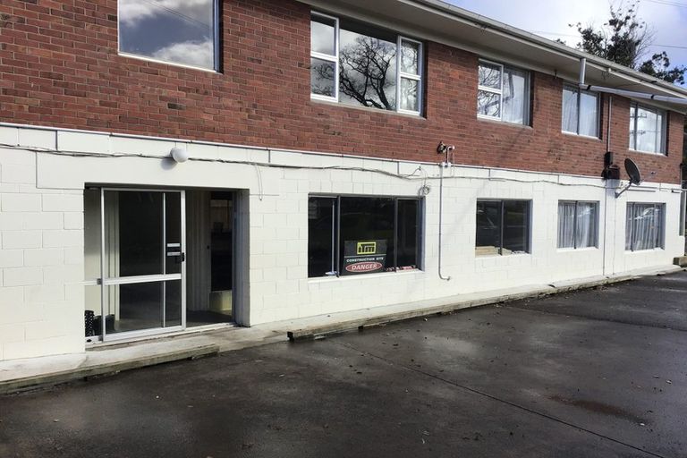 Photo of property in 2 Gorrie Road, Regent, Whangarei, 0112