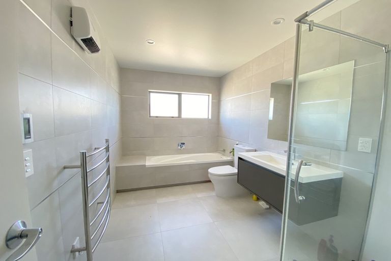 Photo of property in 6 Appaloosa Street, Karaka, Papakura, 2113