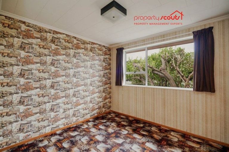 Photo of property in 102 Wicklow Street, Clifton, Invercargill, 9812