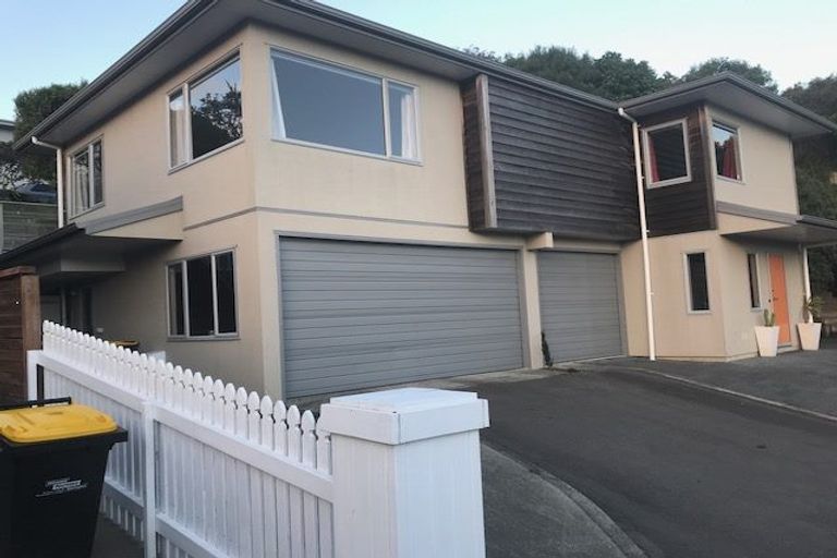 Photo of property in 57c Simla Crescent, Khandallah, Wellington, 6035