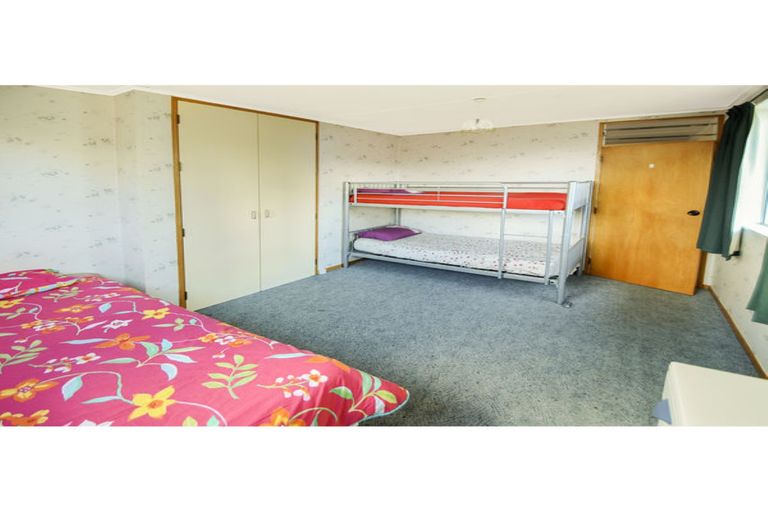 Photo of property in 50 Rata Road, Twizel, 7901