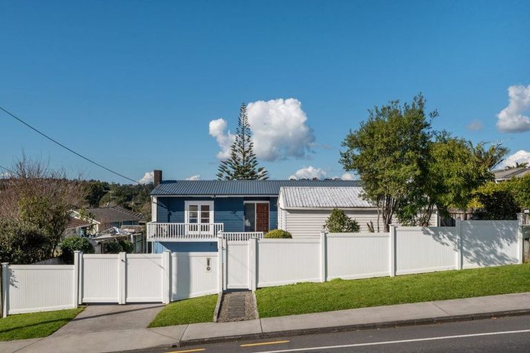 Photo of property in 1/149 Birkdale Road, Birkdale, Auckland, 0626