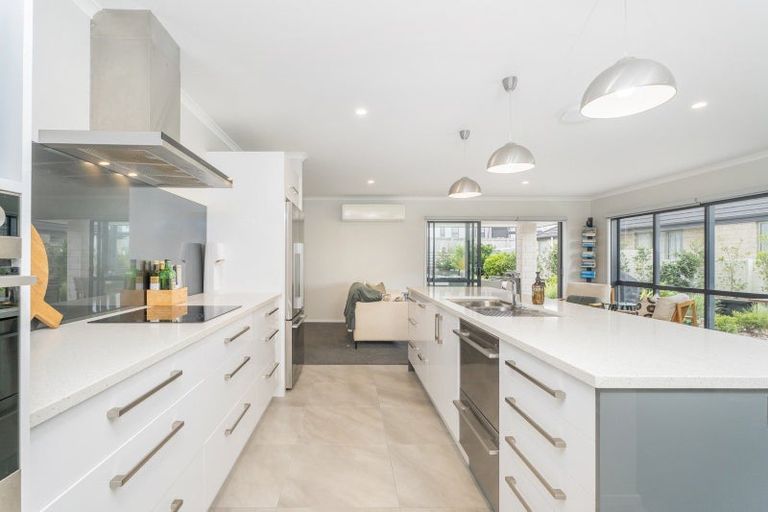 Photo of property in 22 Leeward Drive, Whitianga, 3510