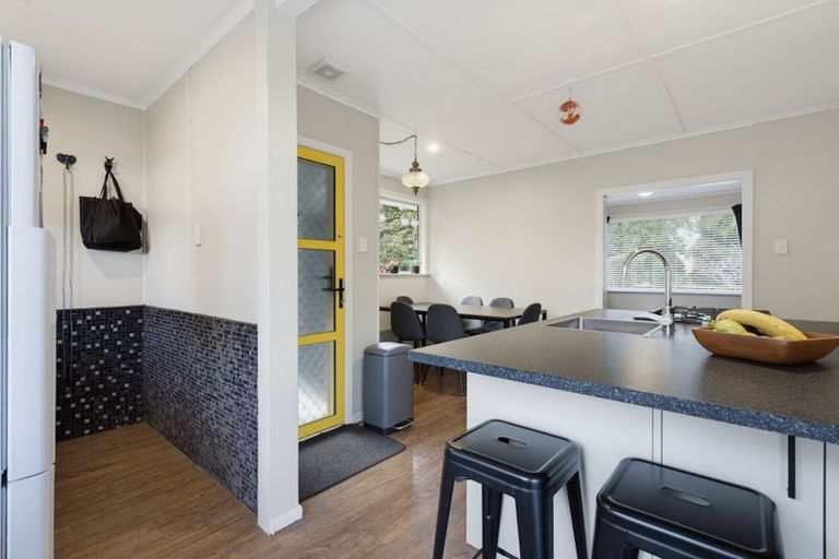 Photo of property in 25 Riverbank Road, Okoia, Whanganui, 4573