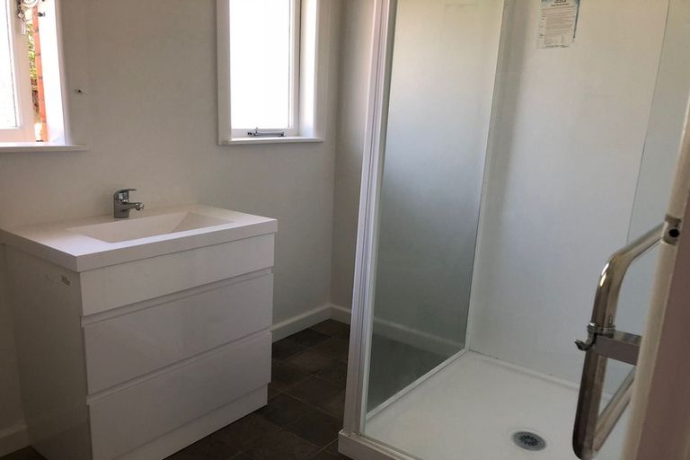 Photo of property in 49 Gardner Avenue, New Lynn, Auckland, 0600