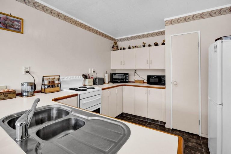 Photo of property in 57 Murray Avenue, Hawera, 4610