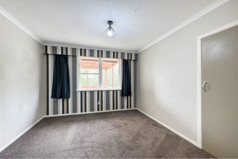 Photo of property in 9 Kahikatea Lane, Brown Owl, Upper Hutt, 5018