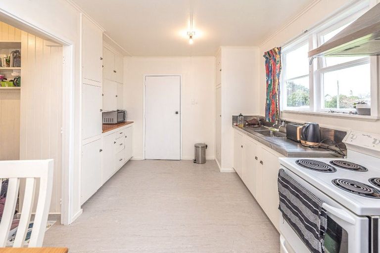 Photo of property in 28 Beaven Street, Marton, 4710