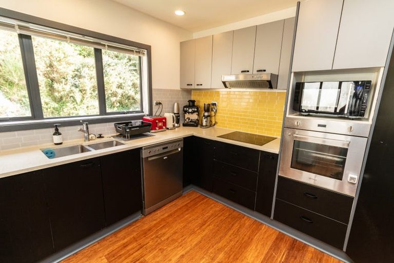 Photo of property in 21 Jaunpur Crescent, Broadmeadows, Wellington, 6035