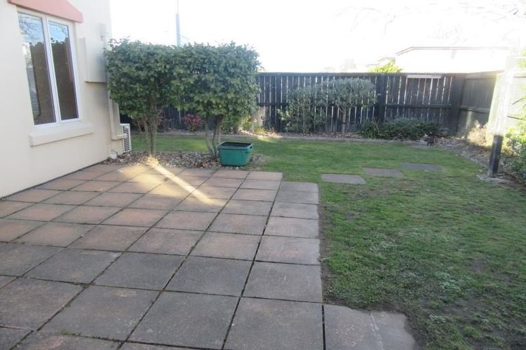 Photo of property in 66a Peverel Street, Riccarton, Christchurch, 8041