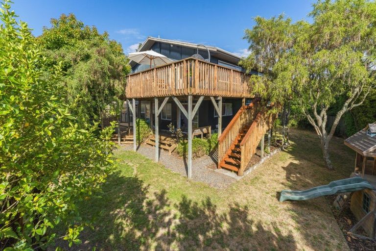 Photo of property in 9 Waihora Street, Taupo, 3330