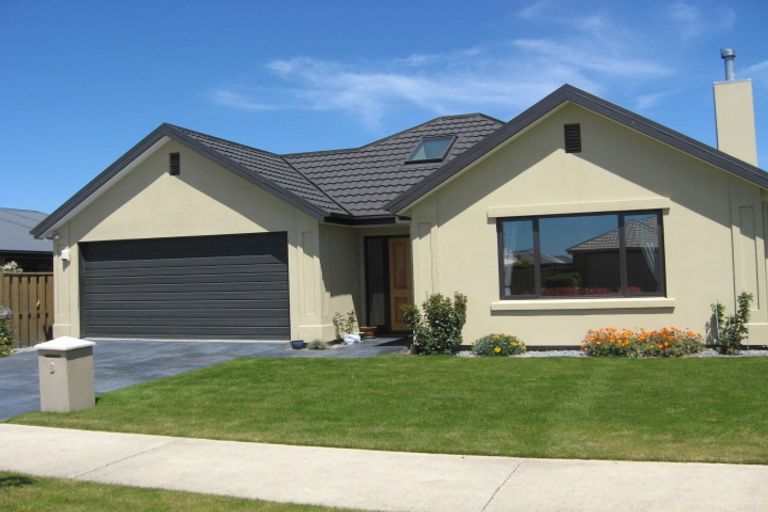 Photo of property in 9 Mahlet Street, Northwood, Christchurch, 8051