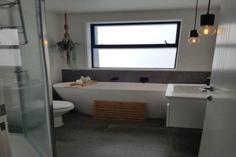 Photo of property in 36 Marion Crescent, Papamoa Beach, Papamoa, 3118