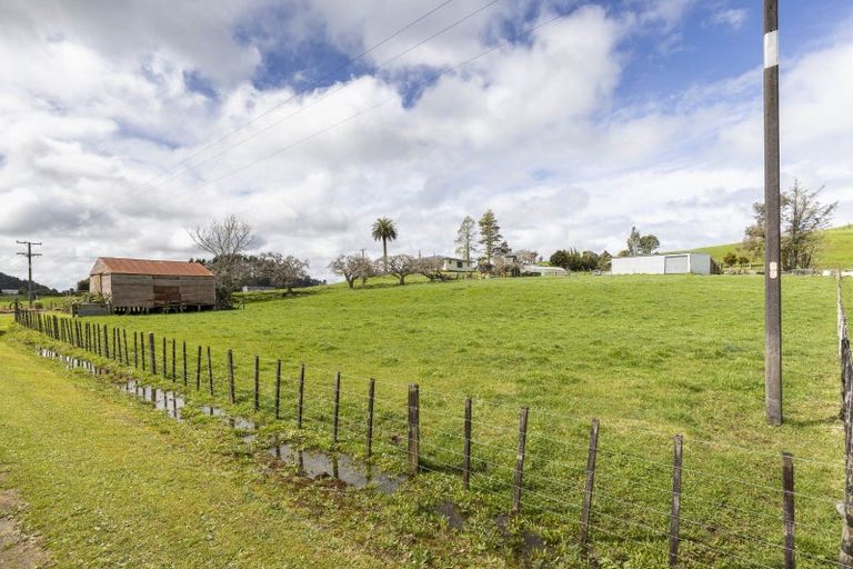 Photo of property in 614 Lincoln Road, Everett Park, Inglewood, 4389