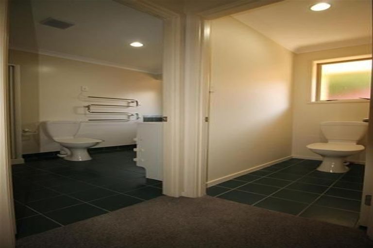 Photo of property in 2/45 Union Road, Howick, Auckland, 2014