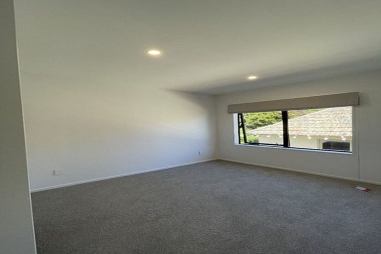 Photo of property in 2/13 Fancourt Street, Karori, Wellington, 6012