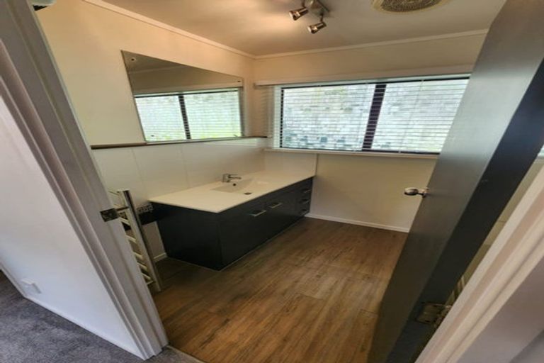 Photo of property in 146 Glendhu Road, Bayview, Auckland, 0629