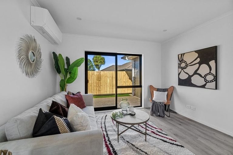 Photo of property in 324u3 Cambridge Road, Hillcrest, Hamilton, 3216