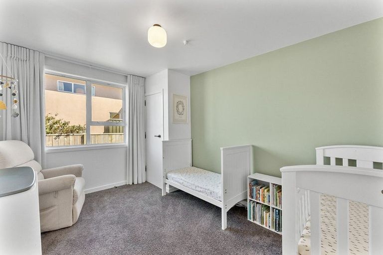 Photo of property in 6 Union Street, Merrilands, New Plymouth, 4312