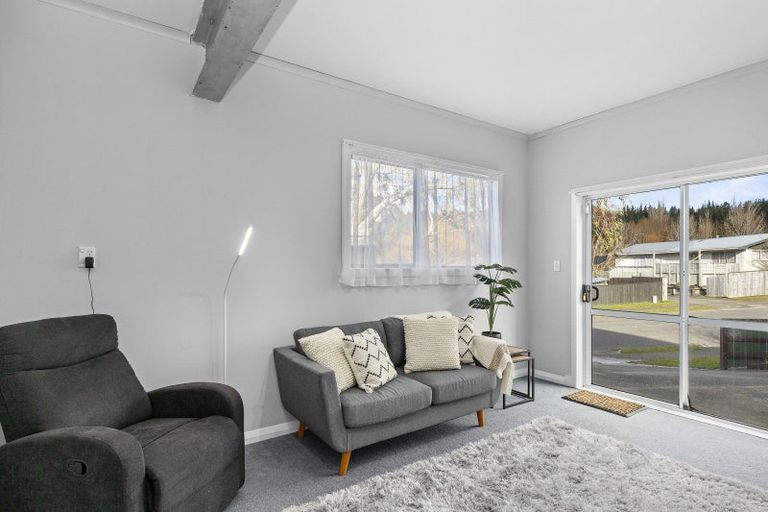 Photo of property in 57 Norana Road, Timberlea, Upper Hutt, 5018