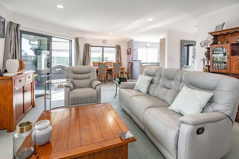 Photo of property in 304 Southampton Street West, Hastings, 4122