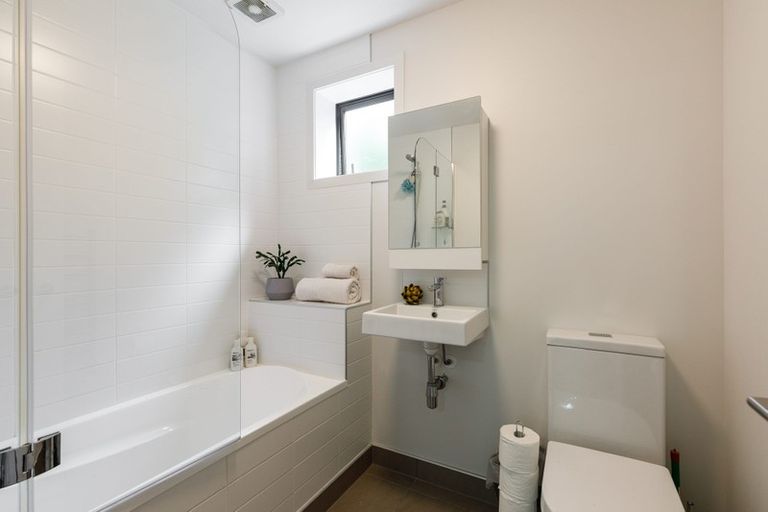 Photo of property in 30/22u Booth Street, Miramar, Wellington, 6022