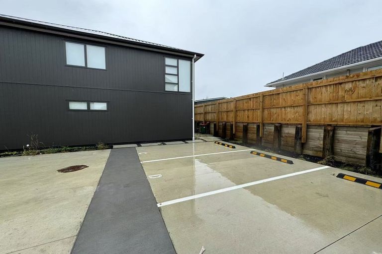 Photo of property in 11a Mawney Road, Henderson, Auckland, 0610