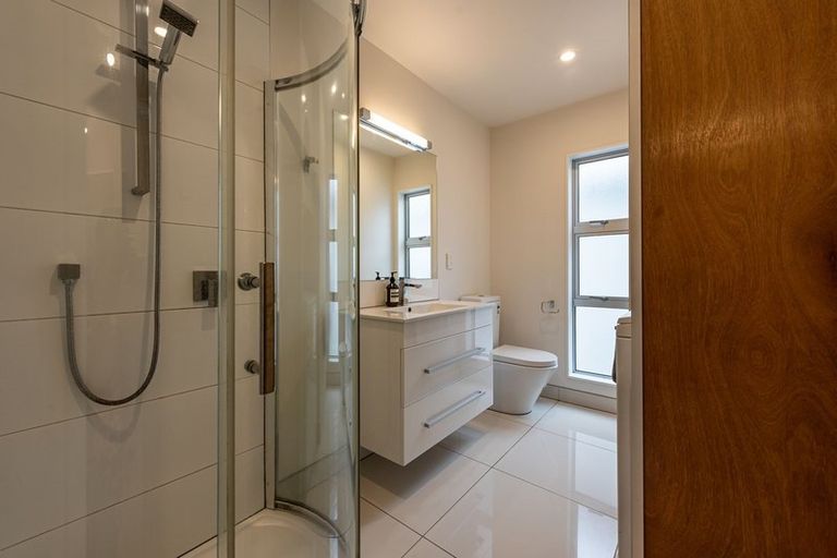 Photo of property in 16 Tapiri Street, Hataitai, Wellington, 6021