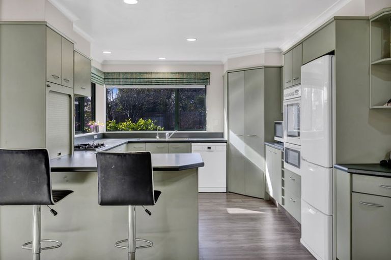 Photo of property in 190 Glover Road, Hawera, 4610