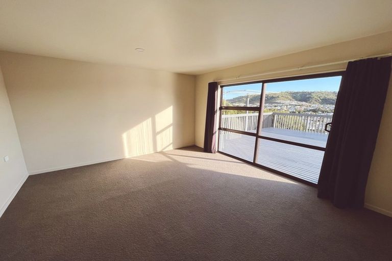 Photo of property in 56 Mercury Way, Whitby, Porirua, 5024