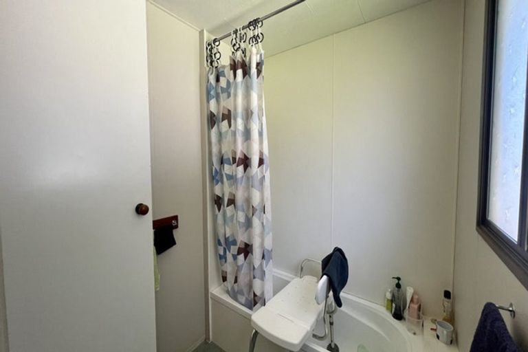 Photo of property in 2a Kiwi Avenue, Maunu, Whangarei, 0110