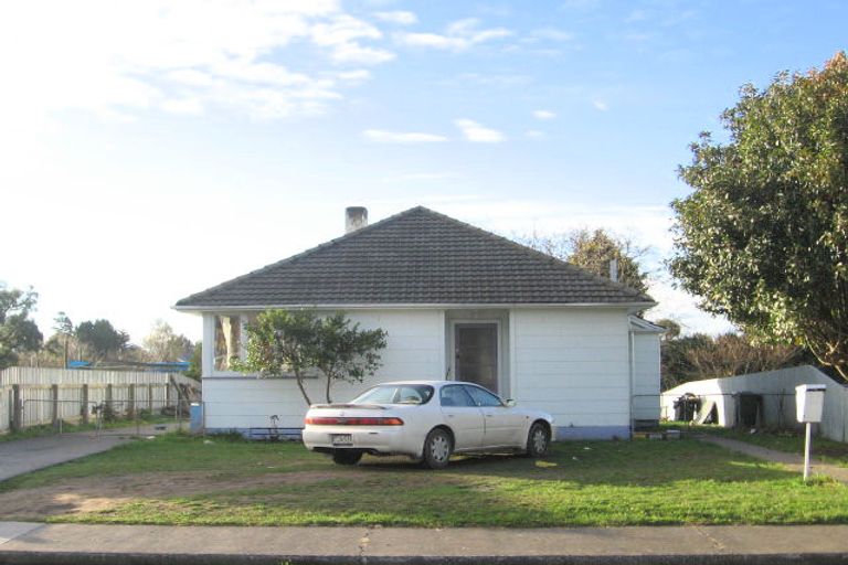 Photo of property in 1214 Cunningham Crescent, Mayfair, Hastings, 4122