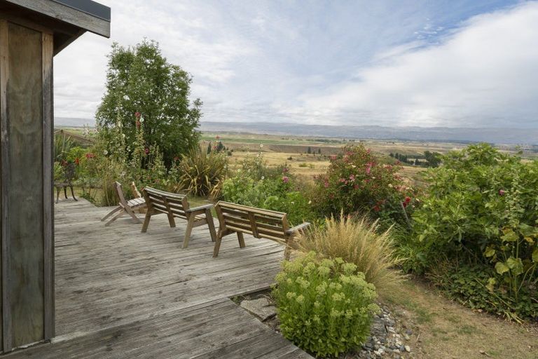 Photo of property in 443 Waikerikeri Vly Road, Waikerikeri, Alexandra, 9391