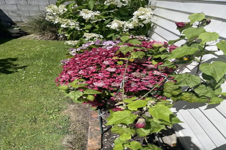 Photo of property in 90 Scott Street, Strathern, Invercargill, 9812