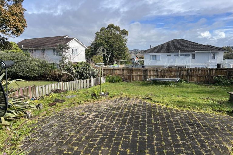 Photo of property in 9 William Souter Street, Forrest Hill, Auckland, 0620