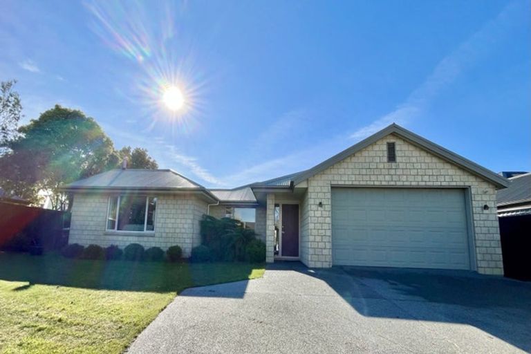 Photo of property in 25 Dryden Avenue, Rolleston, 7614