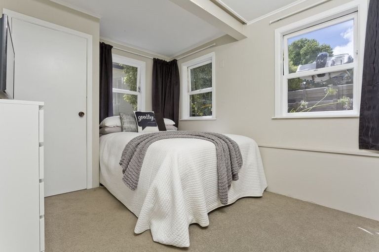 Photo of property in 36 Tilden Avenue, Hillcrest, Auckland, 0627