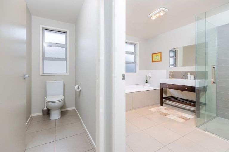 Photo of property in 19 Shalimar Place, Huntington, Hamilton, 3210