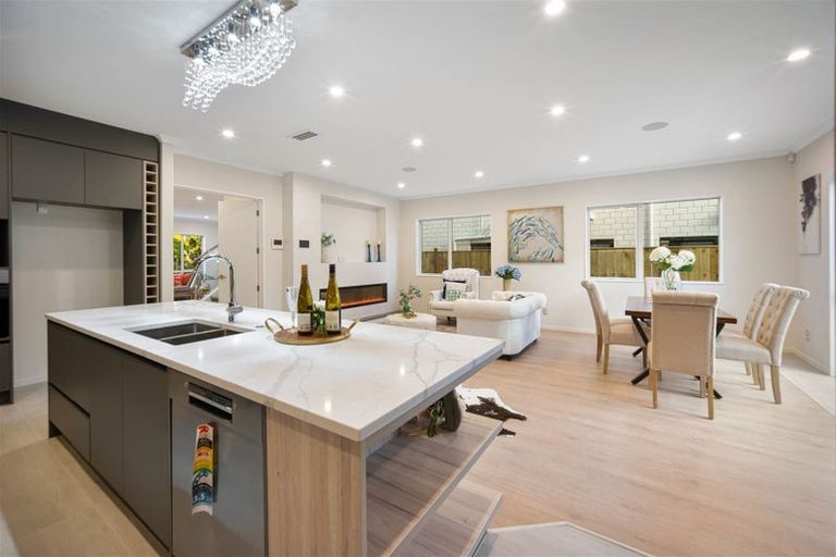 Photo of property in 20 Koromeke Street, Flat Bush, Auckland, 2019
