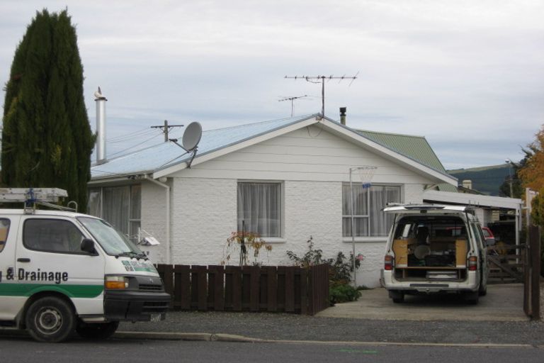 Photo of property in 57 Ajax Street, Milton, 9220
