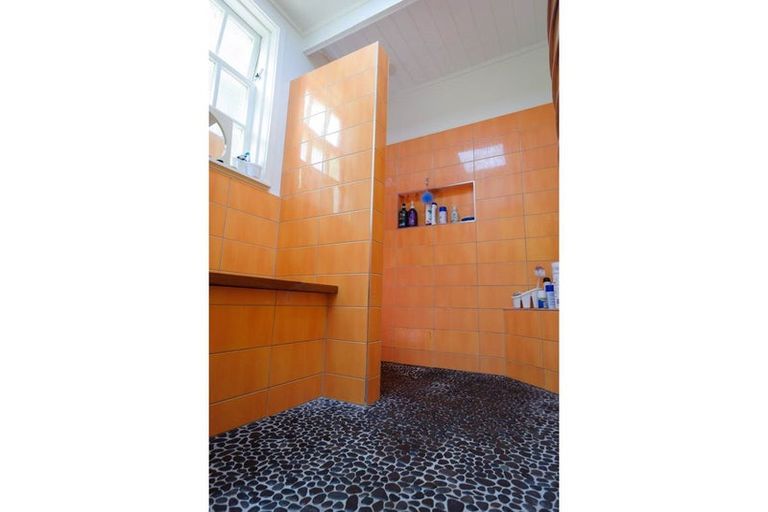 Photo of property in 75 Gardner Avenue, New Lynn, Auckland, 0600