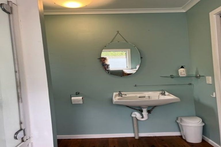 Photo of property in 19 Laura Avenue, Brooklyn, Wellington, 6021