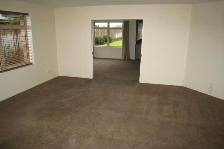 Photo of property in 85 Overbury Crescent, Rolleston, 7614