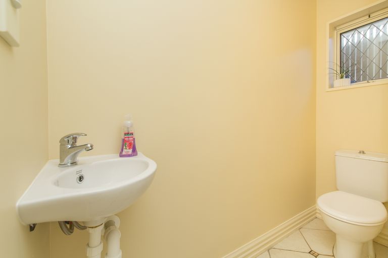 Photo of property in 11a Bridge Street, New Brighton, Christchurch, 8062