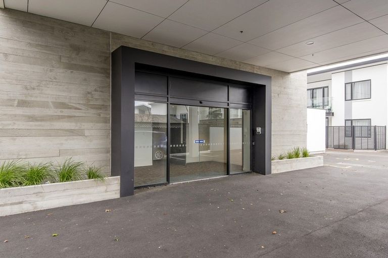 Photo of property in 403/12 Latimer Square, Christchurch Central, Christchurch, 8011