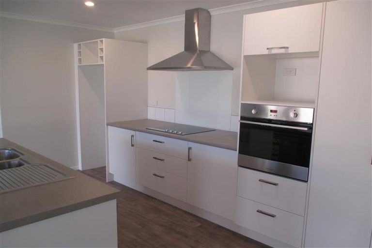 Photo of property in 58 Lewis Crescent, Rolleston, 7614